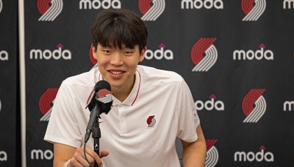 亚冠-苏群分析杨瀚森效应：开拓者估值获当地媒体高度认可 涨幅或达十亿