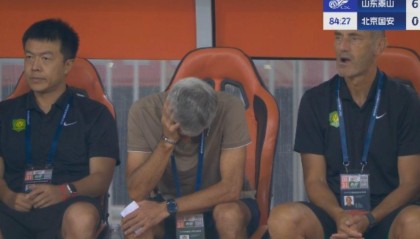 欧冠-“踢国安不拼就丢人了” 泰山6-0屠杀：塞蒂恩抱头瘫坐 韩鹏振臂