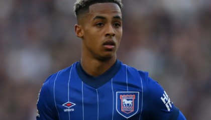 英超-英媒：诺丁汉森林将签下哈钦森，切尔西可收获425万磅意外之财